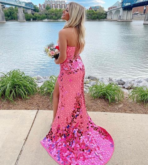 Bright Prom Dress, Hot Pink Prom Dress, Neon Prom Dresses, Tight Prom Dresses, Preppy Prom, Prom Dresses Long Pink, Trendy Prom Dresses, Prom Girl Dresses, Senior Prom Dresses