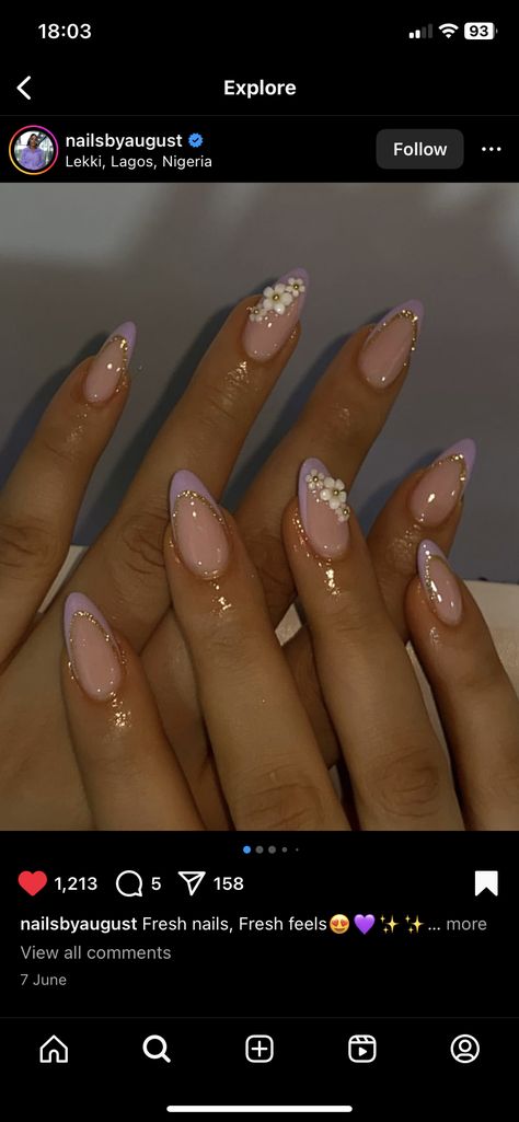 Lilac With Gold Nails, Purple Birthday Nails Almond, Repunzle Themed Nails, Oval Birthday Nails, Fall Birthday Nails Almond, Short Almond Birthday Nails, Birthday Nails 25, Tangled Theme Nails, Light Purple And Gold Nails