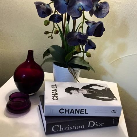 Dior Book Decor, Faux Books Decor Diy, Fake Books Decor, Dummies Book, Books Decor, Decorative Books, House Decorations, Classy Aesthetic, Wow Factor