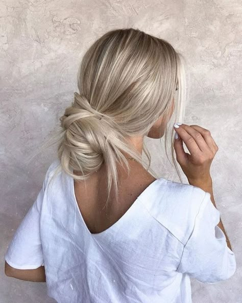 Pearl Blonde, Neutral Blonde, Easy Hairstyles For Medium Hair, Long Hair Color, Blonde Pixie Cuts, Summer Hair Color, Short Hair Styles Easy, Easy Hairstyles For Long Hair, Quick Hairstyles