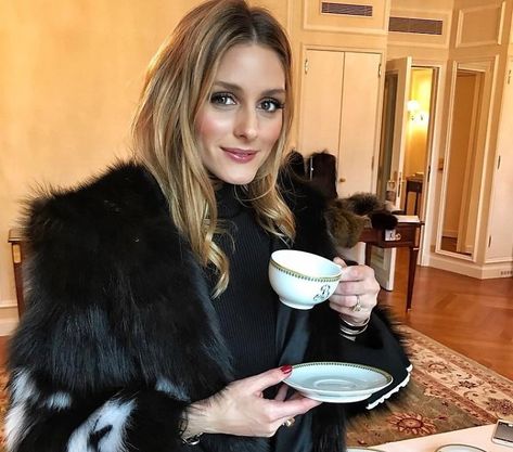 New York Socialites, Socialite Style, Girls Fur, Fur Parka, Olivia Palermo, Fur Fashion, Casual Fall, Easy Steps, Lifestyle Blogger