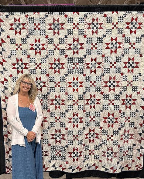 Primitive Gatherings | A few beauties I saw at The Great Wisconsin Quilt Show.… | Instagram Triangle Quilts, White Quilts, Blue Quilt, Red And White Quilts, Half Square Triangle Quilts, Patriotic Quilts, Quilt Show, Primitive Gatherings, Half Square Triangle