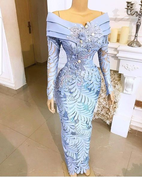 150 Likes, 2 Comments - Naija Party & Owanbe (@naijapartyowanbe) on Instagram: “Style Inspiration by @kathyanthony #owambe #asoebi #styleinspiration #naijapartyowanbe” Nigerian Lace Dress, Owambe Styles, Aso Ebi Lace Styles, Lace Long Gown, Nigerian Lace Styles Dress, African Wedding Attire, Nigerian Lace Styles, African Lace Styles, African Fabric Dress