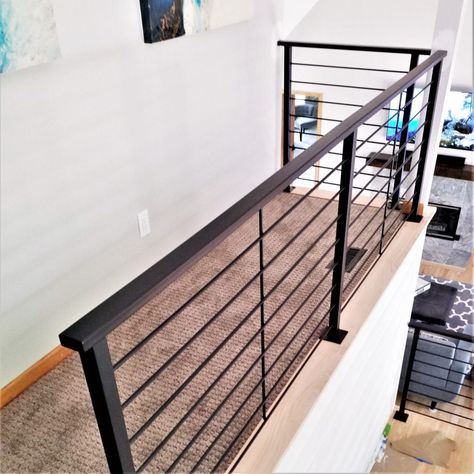 Black Metal Railing, Railing Exterior, Metal Handrails For Stairs, Horizontal Railing, Indoor Stair Railing, Black Stair Railing, Loft Railing, Black Railing, Stair Railing Kits