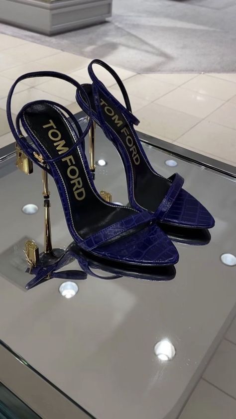 Tom Ford Heels, Pretty Heels, Shopping Haul, Dr Shoes, Cute Shoes Heels, Fashion Shoes Heels, Shoes Heels Classy, Classy Shoes, Shoe Designs