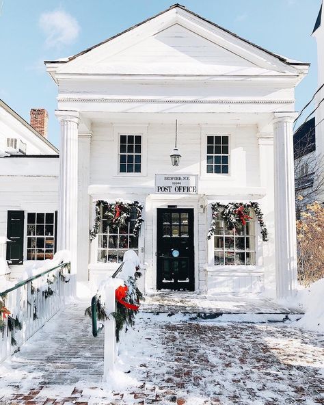 Storefront Aesthetic, Incandescently Happy, Smells Like Christmas, Bedford New York, Mood For Love, Fashion Architecture, Exterior Inspiration, Harvest Time, Seasons Of Life