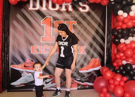 1st Kickback Party, Jordan 1 Theme Birthday Party Ideas, Jordan 1 First Birthday, Nike First Birthday, Jordan 1st Birthday Party, Jordan 1 Party Theme, Sneaker Birthday Party Ideas, Nike First Birthday Theme, First Kickback Birthday