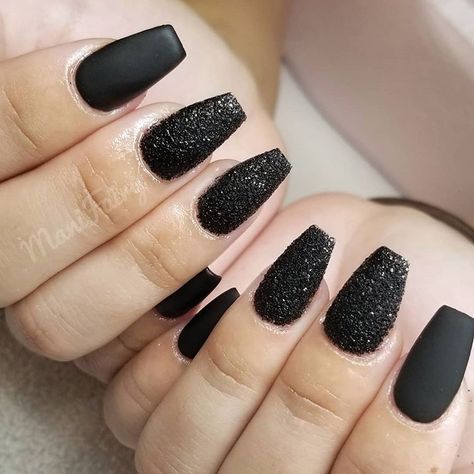 Black textures are perfect for the season! (Or all the time tbh). Black matte + black sugar = 🖤 These nails were done with gel-x extension!… Matte Black Sns Nails, Black Sugar Nails, Sugar Nails, Matte Black Nails, Black Sugar, Sns Nails, Trendy Nail Art Designs, Popular Nail Designs, Trendy Nail