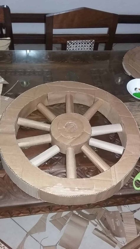 Decors For Wedding, Barn Dance Party, Country Western Parties, Western Party Decorations, Cowboy Theme Party, Cardboard Recycling, Wild West Party, Diy Shutters, Rodeo Birthday