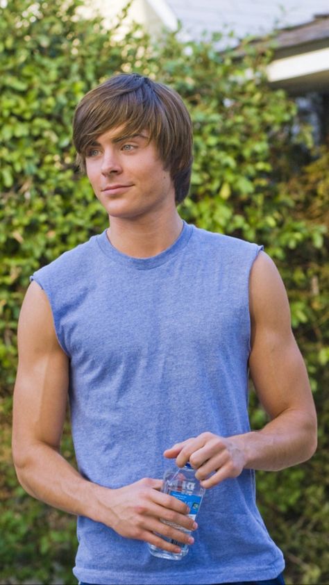 Zac Efron 17 Again, Zac Efron Hairspray, Blonde Male Models, Zac Efron Pictures, Zach Efron, 17 Again, High School Music, High School Musical 3, Troy Bolton