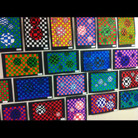 3rd grade OP ART Summer School Art, Op Art Lessons, Cube Template, Third Grade Art, Classe D'art, Class Art Projects, 7th Grade Art, Art Cube, Art Weaving