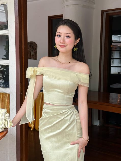 Myanmar Dress Design New Looks, Myanmar Dress, Myanmar Dress Design စံမြန်း, Burmese Dress Traditional, Myanmar Dress Design ဇင်းမယ်, Burmese Dress Design 2024, Myanmar Clothes Design 2022, Myanmar Wedding Dress Design 2022, Model Dress Kebaya