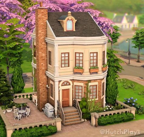 Sims 4 Brichester House, Sims Four House Ideas, Brichester House Sims 4, Sims 4 Brichester, Sims 4 Britechester House, Britchester House Sims 4, Britechester Sims 4, Sims 4 Artist House, Sims 4 Colonial House