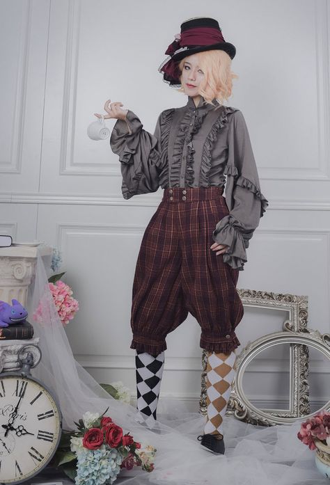 ZJ Story -The Mad Hatter and Alice- The Mad Hatter Ouji Mid-length Pants Ouji Boots, Ouji Shorts, Ouji Fashion Pink, Ouji Fashion Girl, Ouiji Girl Fashion, Circus Outfits, Clown Clothes, Victorian Era Fashion, J Fashion