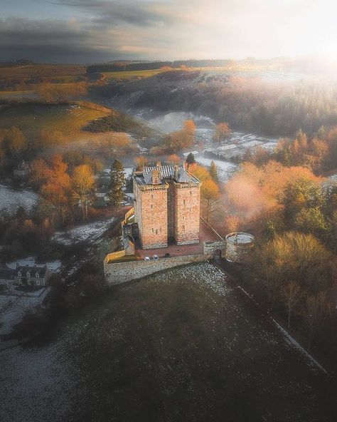 Borthwick Castle, Midlothian Castle Wedding, Stately Home, Big Ben, Wedding Reception, Palace, Scotland, Wedding Flowers, Castle, Natural Landmarks