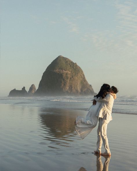 with komal + harinder 💌 Oregon coast, Oregon wedding photographer, cannon beach engagement photos, golden hour, Anthropologie, beach engagement photos, destination wedding photographer Cannon Beach Wedding, Oregon Beach Wedding, Oregon Coast Wedding, Photography Storytelling, Aesthetic Couples, Oregon Beaches, Cannon Beach Oregon, Poses Wedding, Portland Oregon Wedding