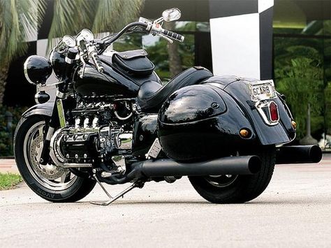 Four custom Honda Valkyrie motorcycles. By Andy Cherney. Honda Valkyrie, Steampunk Motorcycle, Motorcycle Cruiser, Custom Moped, Sportster Chopper, Custom Motorcycles Bobber, Мотоциклы Cafe Racers, Custom Chopper, Custom Choppers