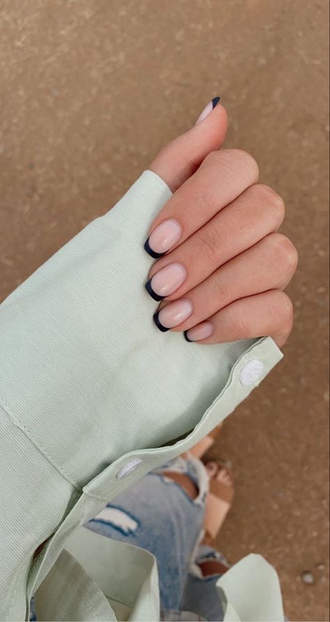 Tip Nail Designs, French Tip Nail Designs, Nagel Tips, Short Square Nails, Nice Nails, Minimal Nails, Casual Nails, Neutral Nails, Dipped Nails