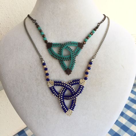 Scottish Jewelry, Celtic Knot Necklace, Celtic Knot Pendant, Scottish Jewellery, Celtic Knotwork, Scottish Art, Irish Jewelry, Jewelry Beaded, Love Knot