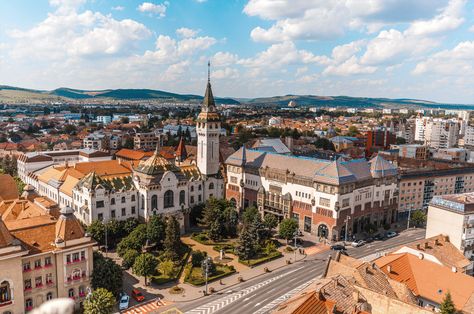 TARGU MURES - ROMANIA - Travel and Tourism Information. tourist information, maps and pictures. Targu Mures Romania, Romania Tourism, Targu Mures, Transylvania Romania, Romania Travel, Tourist Information, Brasov, Bus Station, Travel Information