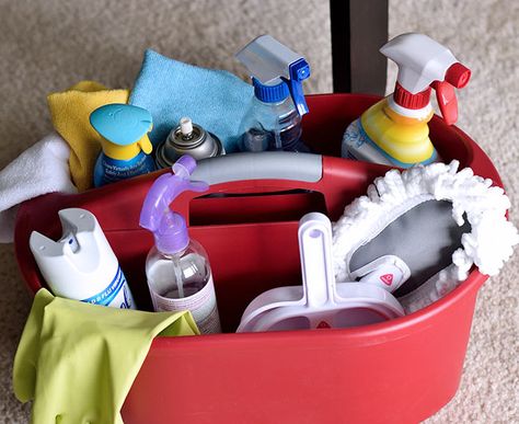 'Go-To' Cleaning Bucket #CleanForTheHolidays #ad Cleaning Bucket Organizer, Cleaning Bucket, Play Script, Bucket Ideas, Cleaning Buckets, Caribbean Cruise, Buckets, Cleaning Tips, Guest House