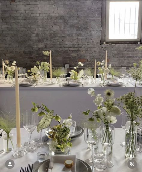 Katie White, Mark My Words, Nyc Florist, Flower Board, Centerpieces Ideas, Table Glass, Floral Rosa, Floral Event Design, Wardrobe Stylist