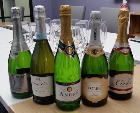 We tried 5 sparkling wines from Target to find the best cheap champagne for any occasion. Mimosa Bar Ideas, Bridal Shower Food Ideas, Wine Etiquette, Cheap Champagne, Bridal Gifts For Bride, Easy Punch Recipes, Easy Punch, Shower Food Ideas, Mimosa Recipe