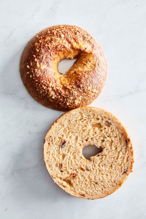 A playful-yet-comprehensive cookbook that lets anyone create bagels, schmears, and other deli favorites at home. Bagel lovers rejoice! This delightful cookbook makes it easy to bake fresh bagels in your own kitchen with just five base ingredients and simple techniques. With advice on mixing the dough, shaping the bagels, proofing, boiling, baking, slicing, and storing, Baking Bad, Bagel Bread, Easy To Bake, New York Bagel, Pizza Peel, Sun Dried Tomatoes, Kalamata Olives, Bread And Pastries, Instant Yeast