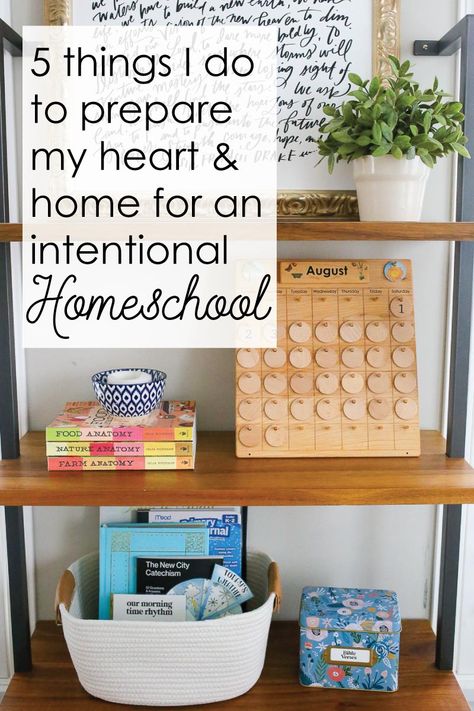 Christian Home School Ideas, All In One Homeschool Curriculum, Homeschool Coop Activities, Minimalist Homeschool Organization, Minimal Homeschool Space, Beginning Homeschooling, Tiny Homeschool Space, Homeschool Checklist For Kids, Homeschool Vision Board