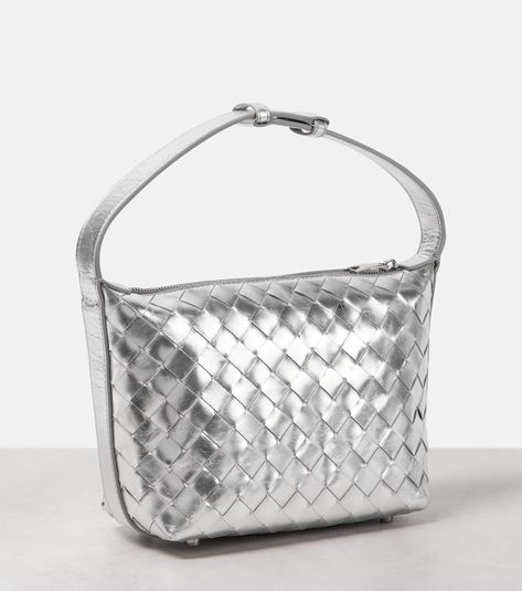 Wallace Intrecciato leather shoulder bag in silver - Bottega Veneta | Mytheresa Evening Clutches, Bottega Veneta Bags, Woven Design, Evening Clutch Bag, Evening Clutch, Bottega Veneta, Baby Shop, Leather Shoulder Bag, Clutches