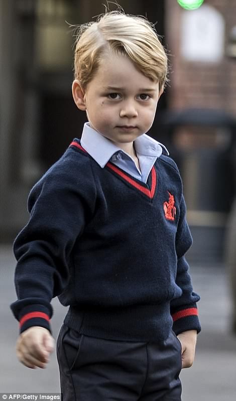 Prince George Prince George Funny, Prince George Clothes, Prince George Baby, Fürstin Charlene, Charlene Von Monaco, Prinz George, Prince Georges, Pauline Ducruet, Prince Harry Et Meghan