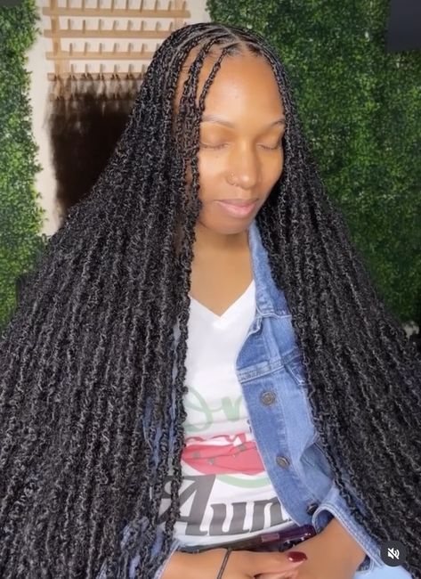 Indie Locs, Mental Crisis, Box Braid Hairstyles, Braids And Locs, Afro Braids, Soft Locs, Pretty Braids, Braids Hairstyles For Black Women, Braids Wigs