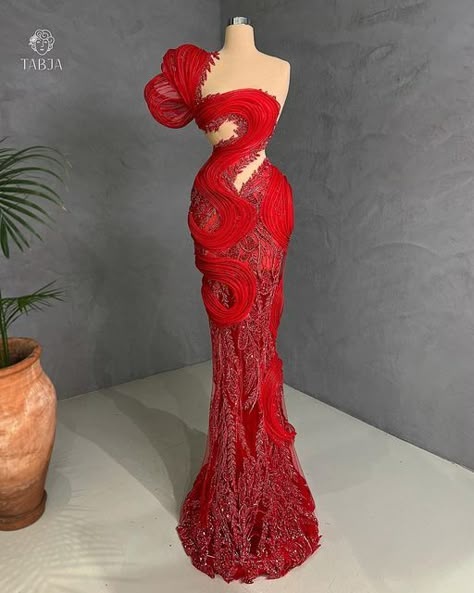 40th Photoshoot, Red Long Gown, Long Gown Prom, Red And Gold Gown, Classy Fashion Chic, Fashion Design Classes, Plymouth Rock, Kente Dress, African Prom Dresses