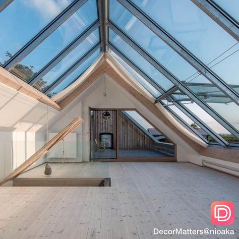 Attic Renovation Ideas, Attic Window, Small Attic, Attic Conversion, Attic Bedrooms, Attic Renovation, Attic Remodel, Patio Roof, Roof Structure