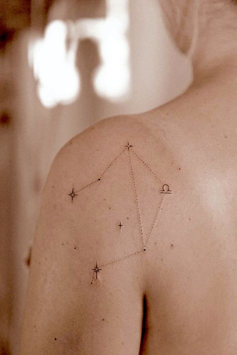 Constellation Balance, Libra Sign Tattoos, Libra Tattoos, Libra Zodiac Tattoos, Women's Tattoos, Tattoos Abstract, Libra Constellation Tattoo, Tattoos Japanese, Tattoos Watercolor