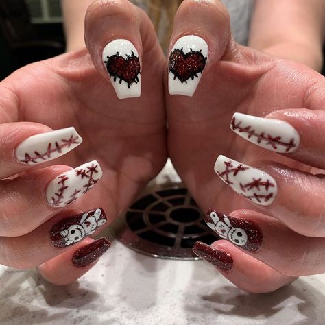 Doll Nails, Goth Nail Art, Halloween Fall Nails, October Nails Fall, Elite Nails, Stilleto Nails Designs, Nails Fall Nails, October Nails, Doll Halloween