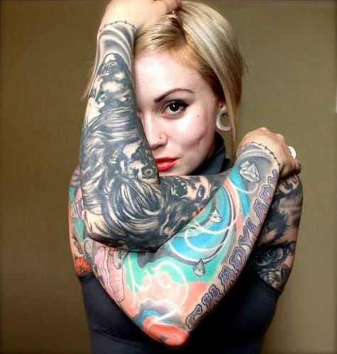 Color vs black and grey tattoo sleeves. Colored Tattoos, New Tattoo Styles, Tattoo Pics, Black And Grey Tattoo, Maybelline Color Tattoo, Girls With Sleeve Tattoos, Black Amethyst, Black Tattoo, Grey Tattoo