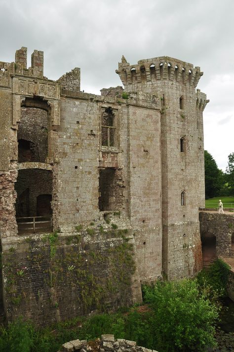 Raglan Castle,Monmouthshire,Wales.A corner of the moat at Raglan Castle Raglan Castle, in Monmouthshire, is the boyhood home of Henry Tudor, later King Henry VII. Although there had been a castle on this site since the twelfth century, the late medieval structure visible today dates mostly from the fifteenth. Although a defensive fortress, by the sixteenth century the castle had become the grand home of the Earls (later Marquesses) of Worcester. Raglan Castle, Henry Tudor, Henry Vii, King Henry, Grand Homes, A Castle, British Isles, The Castle, 15th Century