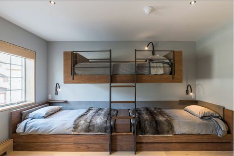 Bunk Bed Lights, Bunk Bed Room Ideas, Low Ceiling Bedroom, Floor Bedroom Ideas, Transitional Open Concept, Tahoe House, Vail Village, Lake Retreat, Bunk Beds Built In