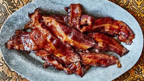 Recipes Using Bacon, Grilled Cabbage, Bacon Pizza, Bacon On The Grill, Sprouts With Bacon, Potato Skins, Bacon Recipes, Bacon Wrapped, Crispy Bacon