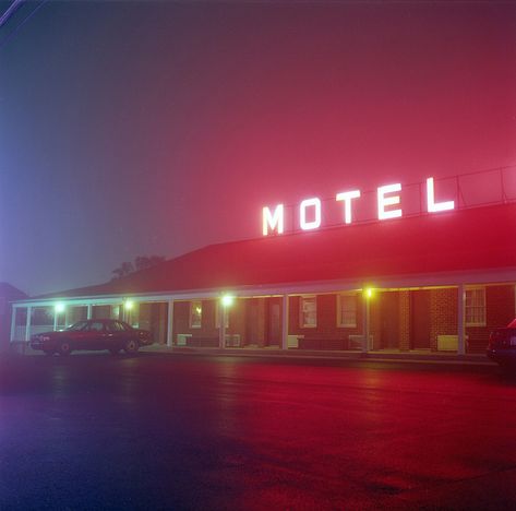 by Josh Sinn, via Flickr Neon Noir, Bg Design, Bates Motel, American Gods, Neon Aesthetic, Online Photography, Night Vibes, The Fog, Neon Lights