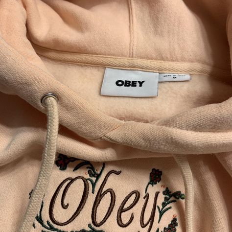 WOMENS PEACH CROPPED OBEY HOODIE

Only worn a couple times and hard for me to let go but needs some new love. One of my favorites. Like new. 

SIZE: MEDIUM
This item is cross-listed, act fast!

#obey #hoodie #cropped #classy #casual Obey Hoodie, Classy Casual, Couple Time, New Love, Let Go, My Favorites, A Couple, Hoodies Womens, Like New