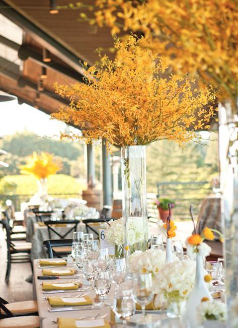 Fall Mountain Wedding, Modern Centerpieces, Fall Wedding Centerpieces, Wedding Themes Fall, Tall Centerpieces, Fall Wedding Colors, Yellow Wedding, Winery Weddings, Table Linen