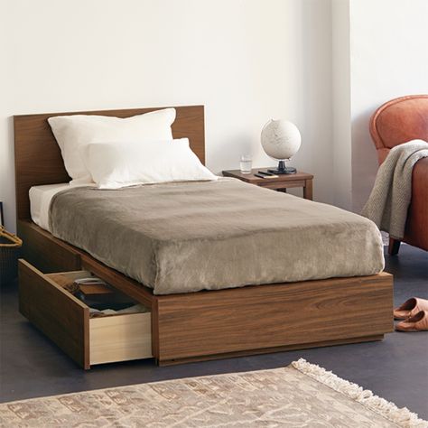 Muji Walnut Single/Twin Storage Bed ... Bedding Ideas Aesthetic, Styling Bedding, Bed Ideas Aesthetic, Muji Bed, Muji Bedroom, Muji Storage, Super Single Bed, Bed With Drawers Underneath, Bed Styles