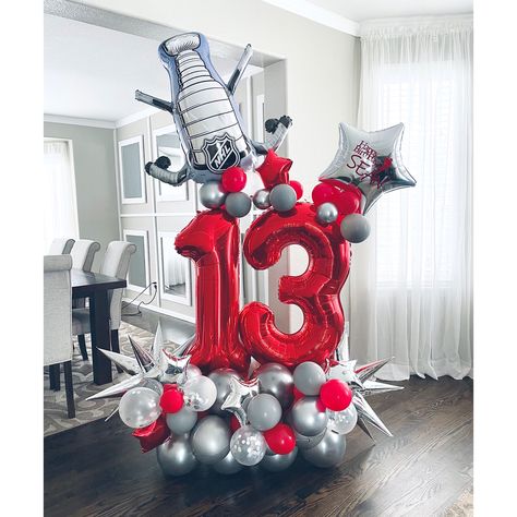 Hockey Balloon Decorations, Hockey Balloon Bouquet, Volleyball Balloon Bouquet, Name Balloon Bouquet, Motorcycle Balloon Decor, Number Balloons Bouquet, Ballon Buquet, Diy Number Balloon Sculpture, Balloon Bouquet Diy