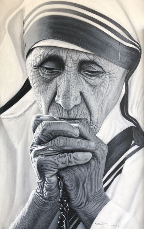 Mother Teresa Pictures, Mother Teresa Art, Mother Teresa Photos, Saint Teresa Of Calcutta, Pencil Portrait Drawing, Caricature Sketch, Mother Images, Realistic Pencil Drawings, Pencil Sketch Images