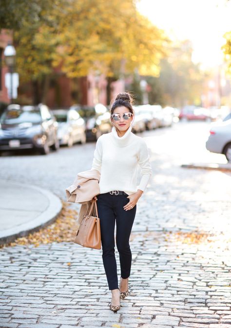 navy pants cream turtleneck sweater office outfit fall Cream Sweater Outfit, Cream Turtleneck Sweater, Cream Turtleneck, Extra Petite, Flattering Outfits, Working Women, Sweater Outfit, Alternative Rock, Cream Sweater