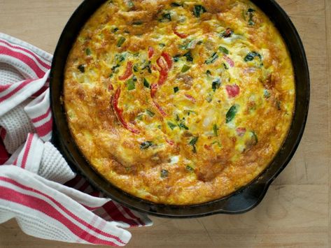 Ham And Cheese Frittata, Pioneer Woman Recipe, Easy Frittata Recipe, Sriracha Deviled Eggs, Fried Deviled Eggs, Deviled Eggs Recipe Easy, Easy Frittata, Devilled Eggs Recipe Best, Deviled Eggs Recipe Classic