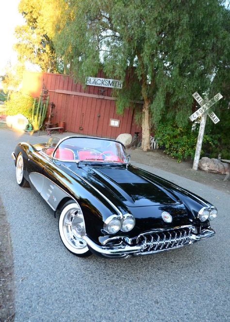 50s Corvette, 1958 Corvette, Chevrolet Corvette C1, Rodney Smith, Vintage Corvette, Dc 10, Classic Corvette, Chevy Muscle Cars, Corvette Convertible