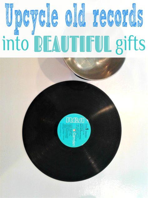 DIY upcycled records | Turn your old scratched up records into beautiful new pieces of art. Vinyl Record Flowers, Old Vinyl Records Crafts, 45 Record Crafts, Old Records Crafts, Vinyl Records Crafts, Vinyl Record Projects, Vinyl Records Diy, Records Diy, Diy Record